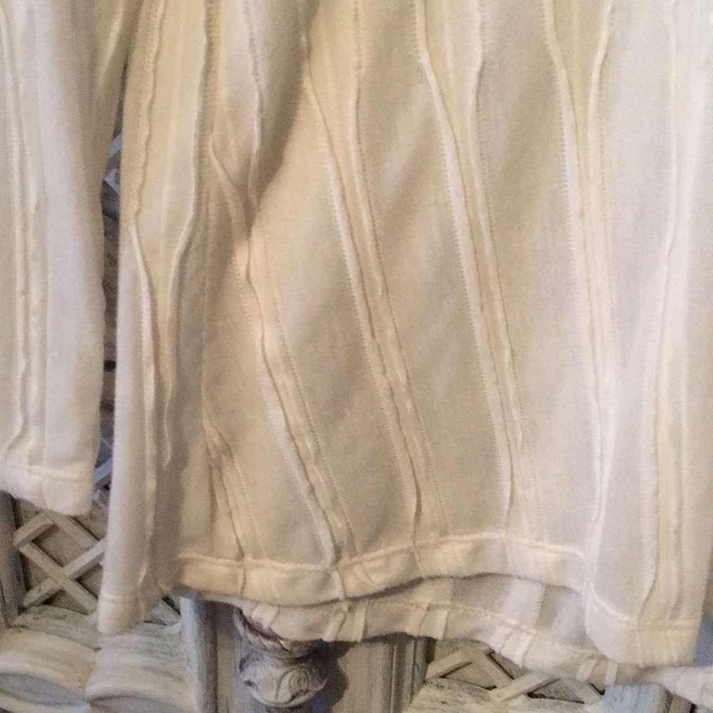 Tunic - Picture 4 of 6